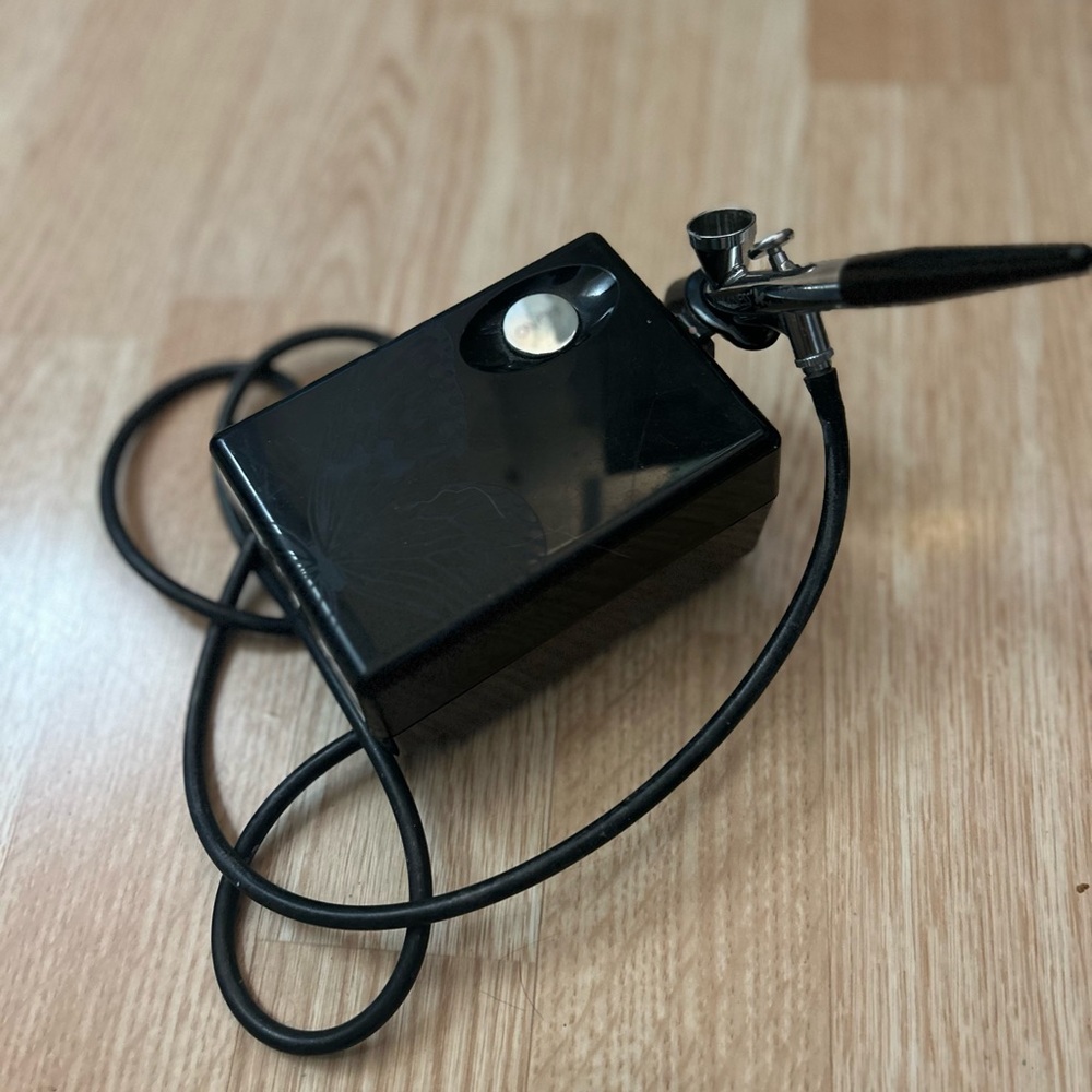 Luminess Black Airbrush Compressor Kit